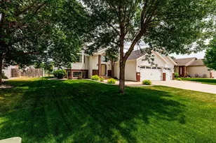 3322 Jackson Street S, Fargo, ND 58104 - Photo 3