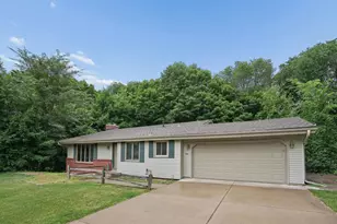903 Circle Dr, Buffalo, MN 55313 - Photo 3