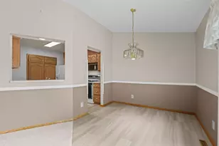 8792 Norway St NW, Coon Rapids, MN 55433 - Photo 11