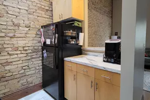 326 E 18th St, Minneapolis, MN 55404 - Photo 3