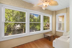 2011 Emerson Ave S, Minneapolis, MN 55405 - Photo 5