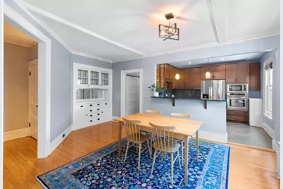 2011 Emerson Avenue S #202, Minneapolis, MN 55405 - Photo 7