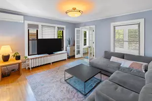2011 Emerson Ave S, Minneapolis, MN 55405 - Photo 3