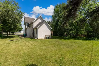 585 S Wasson Lane, River Falls, WI 54022 - Photo 29