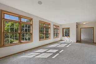 710 Gilfillan Ln, White Bear Township, MN 55127 - Photo 5