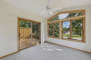 710 Gilfillan Ln, White Bear Township, MN 55127 - Photo 9