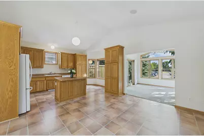 710 Gilfillan Lane, White Bear Township, MN 55127 - Photo 15
