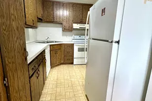 6308 Douglas Dr N, Brooklyn Park, MN 55429 - Photo 7