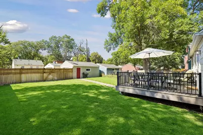 3228 Hampshire Avenue S, Saint Louis Park, MN 55426 - Photo 9