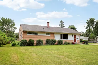 10519 Thomas Avenue S, Bloomington, MN 55431 - Photo 3