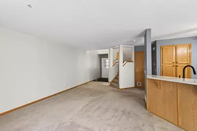 441 Pleasant Lane, Chaska, MN 55318 - Photo 7
