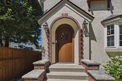 2019 Palace Avenue, Saint Paul, MN 55105 - Photo 3