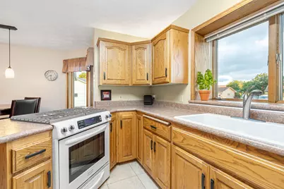 2908 5th Avenue SW, Austin, MN 55912 - Photo 21