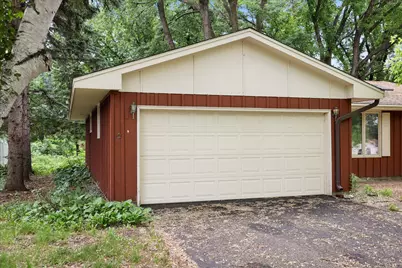 13009 Lakeview Drive, Burnsville, MN 55337 - Photo 47