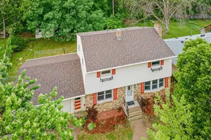 51 Luella Street S, Saint Paul, MN 55119 - Photo 17