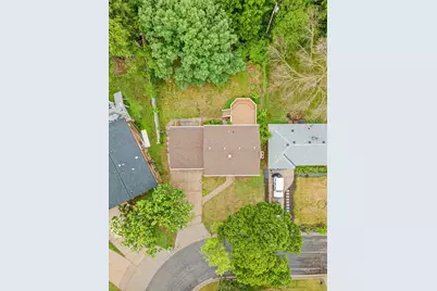 51 Luella Street S, Saint Paul, MN 55119 - Photo 19