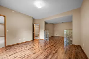 3878 Arlington Dr, Woodbury, MN 55129 - Photo 61