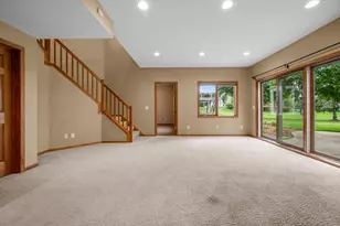 3878 Arlington Dr, Woodbury, MN 55129 - Photo 47
