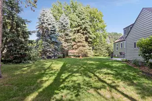559 Tanglewood Dr, Shoreview, MN 55126 - Photo 27