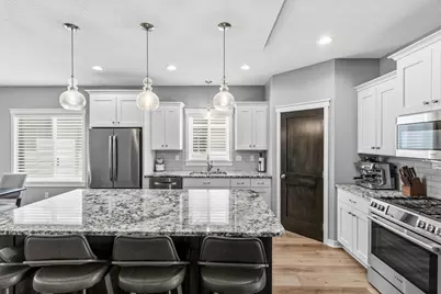 2504 Neal Court N, Stillwater, MN 55082 - Photo 5