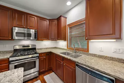 4022 Cedar Grove Lane, Eagan, MN 55122 - Photo 9