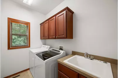 4022 Cedar Grove Lane, Eagan, MN 55122 - Photo 15