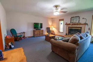 301 2nd Ave SW, Barnesville, MN 56514 - Photo 19