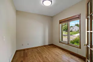 16599 Imperial Ct, Lakeville, MN 55044 - Photo 9
