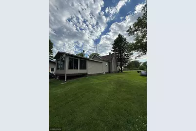 19601 County Road 5 SW, Blomkest, MN 56216 - Photo 25
