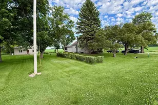 19601 County Rd 5 SW, Roseland Twp, MN 56216 - Photo 23