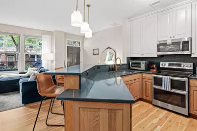 645 N 1st Street #135, Minneapolis, MN 55401 - Photo 9