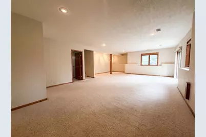 1955 Lemond Place, Owatonna, MN 55060 - Photo 21