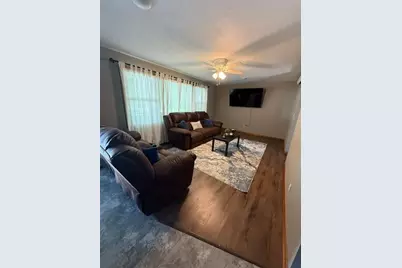 109 S Griffin Street, Lakefield, MN 56150 - Photo 9