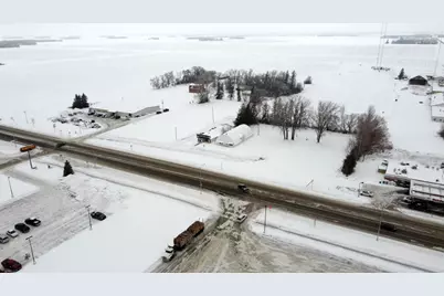 601 3rd Street NW, Roseau, MN 56751 - Photo 5