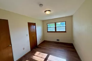 220 S 4th St, Bird Island, MN 55310 - Photo 11