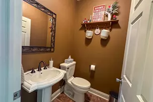 504 Northwood Dr, Redwood Falls, MN 56283 - Photo 23