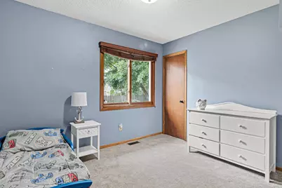 14137 Carmody Drive, Eden Prairie, MN 55347 - Photo 17