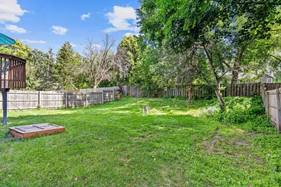 14137 Carmody Drive, Eden Prairie, MN 55347 - Photo 3