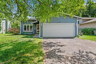 14137 Carmody Dr, Eden Prairie, MN 55347 - Photo 27