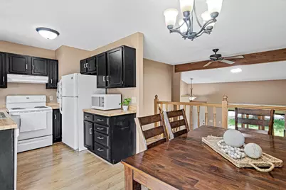 14137 Carmody Drive, Eden Prairie, MN 55347 - Photo 9