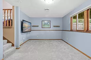 14137 Carmody Dr, Eden Prairie, MN 55347 - Photo 19