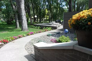 2800 Hamline Ave N, Roseville, MN 55113 - Photo 11
