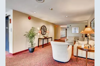 2800 Hamline Avenue N #229, Roseville, MN 55113 - Photo 7