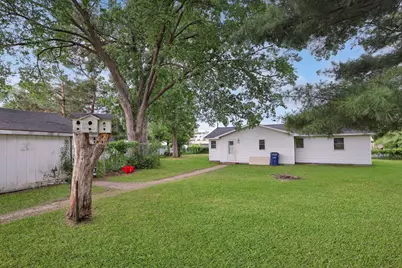 1026 E Division Street, Saint Cloud, MN 56304 - Photo 3