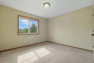 11333 Ivywood Trail, Woodbury, MN 55129 - Photo 19