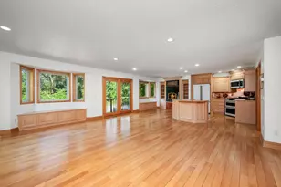 2015 Upton Ave S, Minneapolis, MN 55405 - Photo 7