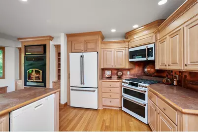 2015 Upton Avenue S, Minneapolis, MN 55405 - Photo 11