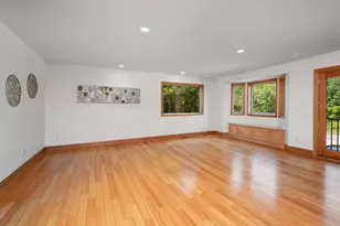 2015 Upton Ave S, Minneapolis, MN 55405 - Photo 9