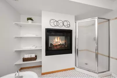 2015 Upton Avenue S, Minneapolis, MN 55405 - Photo 23
