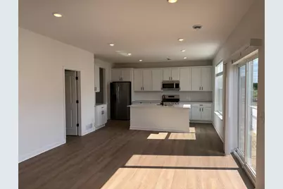 18325 Gladiator Drive, Lakeville, MN 55068 - Photo 3